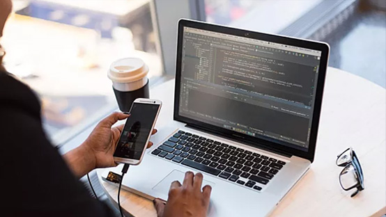 網(wǎng)站建設的移動端和pc端有什么區(qū)別？